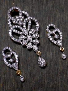 CZ Pendant With Earrings